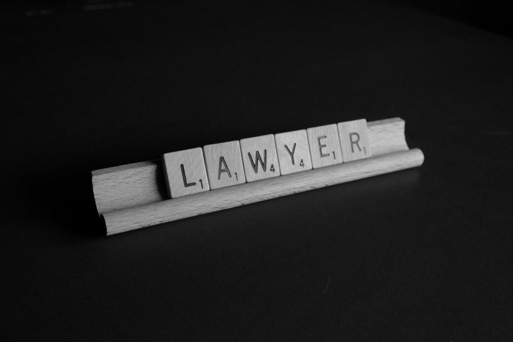 How To Choose A Lawyer